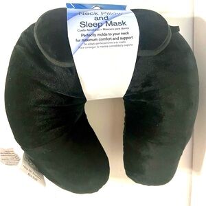 Cambridge Classics Neck Pillow and Sleep Mask 2 Piece set black